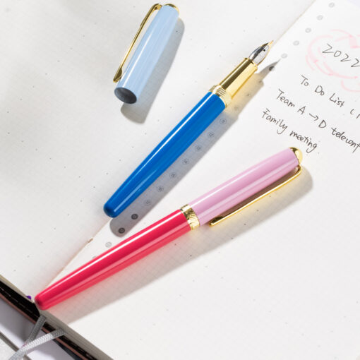 Bút máy Deli CQ890 - Tặng kèm ngòi dự phòng kinh tế và tiện lợi