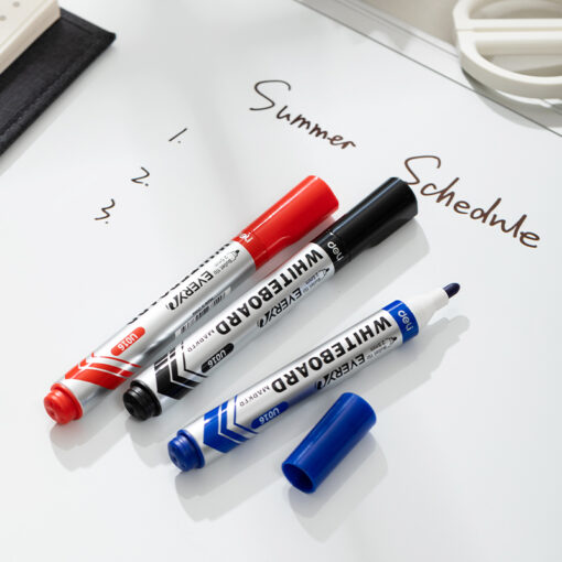 Bút dạ bảng Deli EU016 - Dễ dàng xóa sạch không để lại bóng mờ